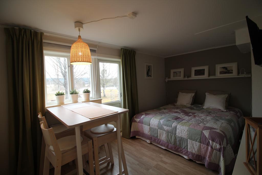 Apartamento Loevas Gard Koppera Charlottenberg Exterior foto