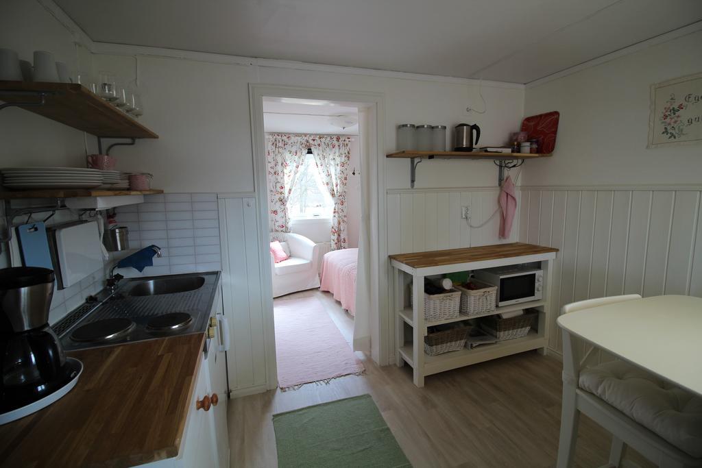 Apartamento Loevas Gard Koppera Charlottenberg Exterior foto
