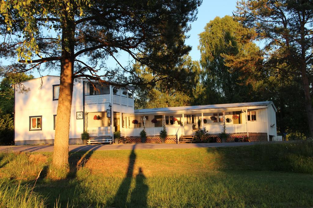 Apartamento Loevas Gard Koppera Charlottenberg Exterior foto